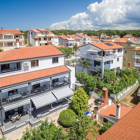 Apartmani Villa Gordana PUY Eksteriør bilde