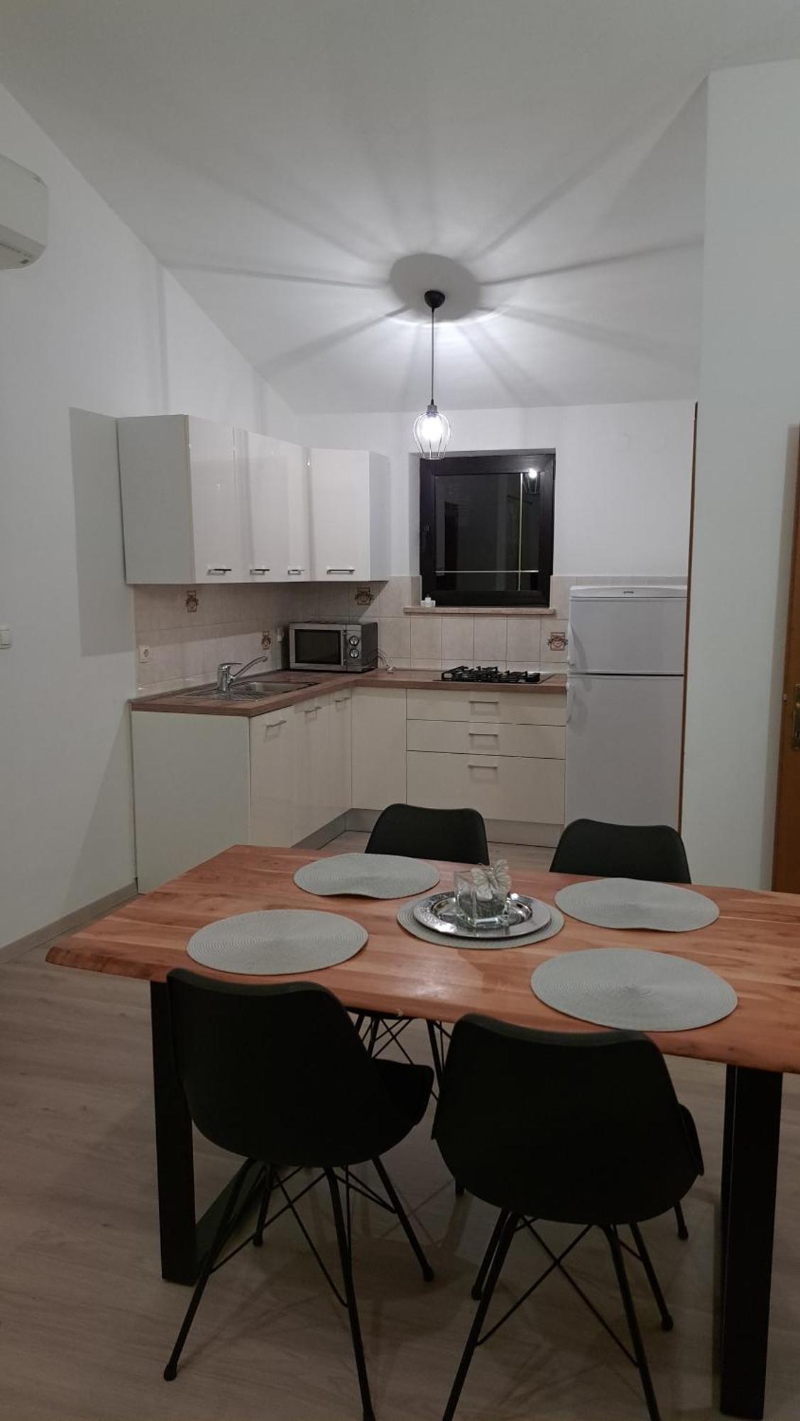 Apartmani Villa Gordana PUY Eksteriør bilde