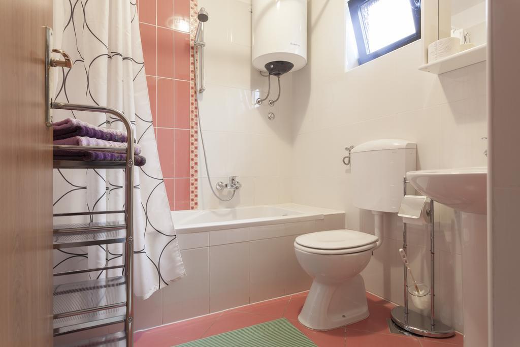 Apartmani Villa Gordana PUY Eksteriør bilde