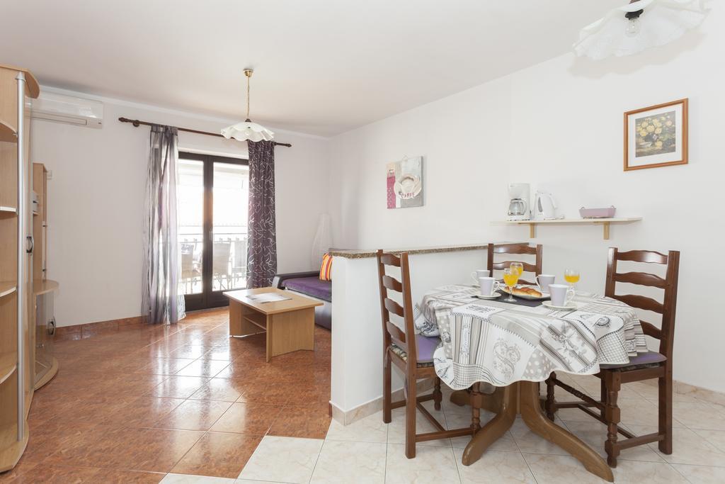 Apartmani Villa Gordana PUY Eksteriør bilde