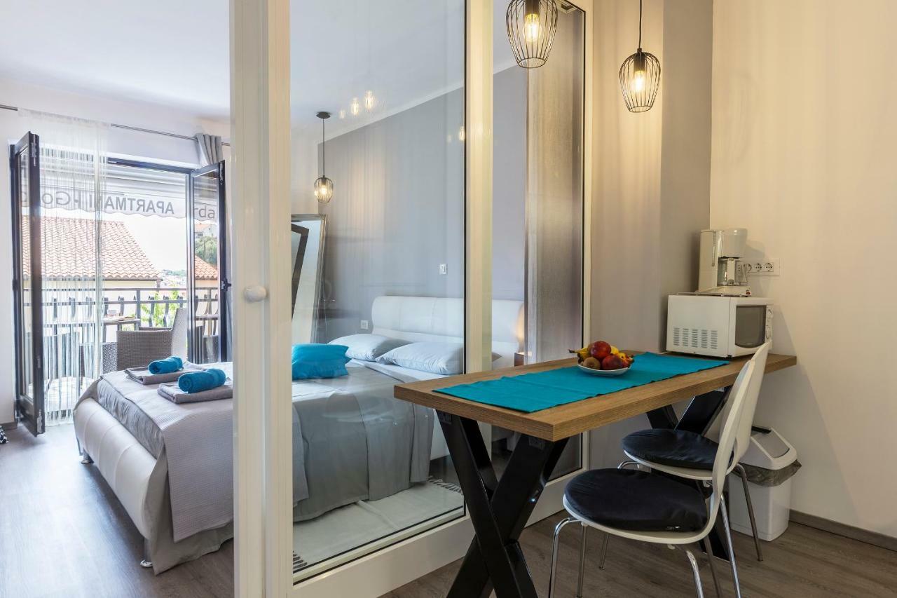Apartmani Villa Gordana PUY Eksteriør bilde