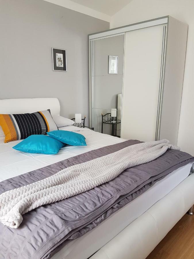 Apartmani Villa Gordana PUY Eksteriør bilde