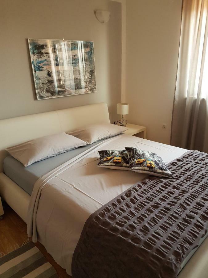 Apartmani Villa Gordana PUY Eksteriør bilde